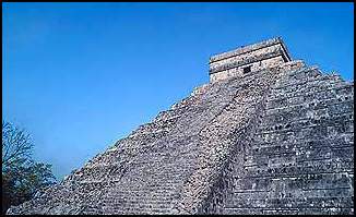 Kukulcan Pyramid - Chichen Itza